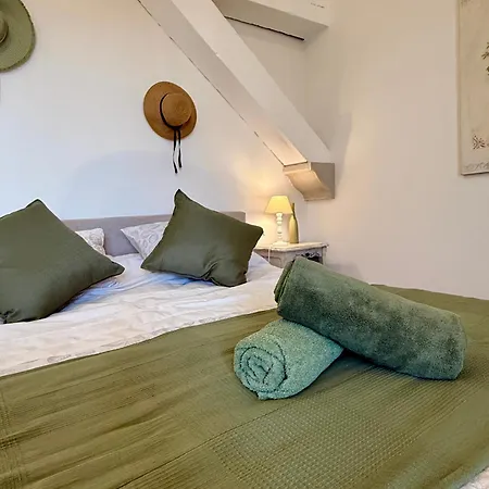 Guest house La Belle Eclusiere *