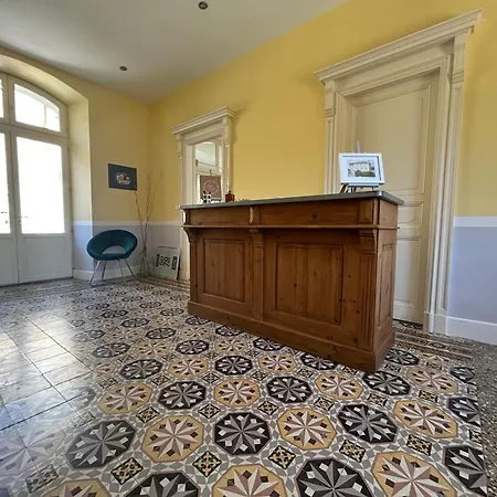 Guest house La Belle Eclusiere *